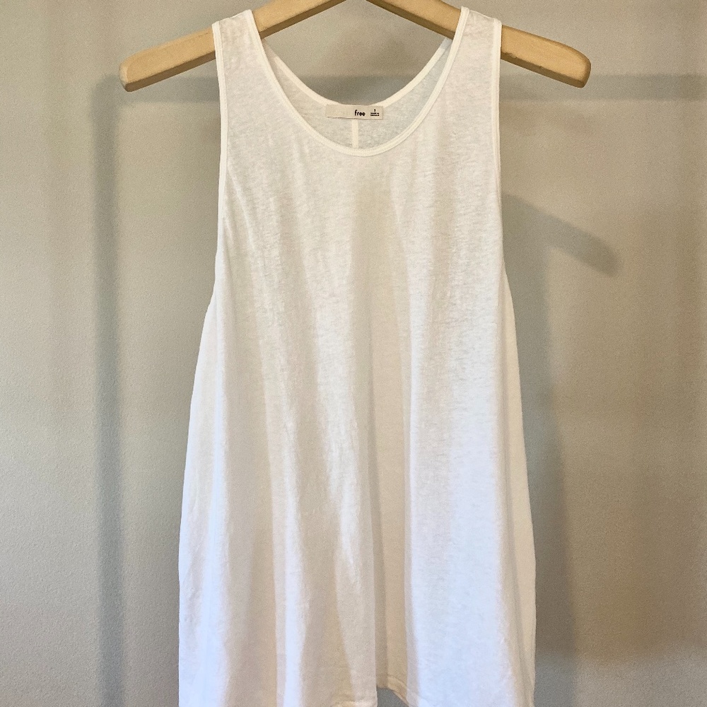 Aritzia's Wilfred Free Sidra Tank